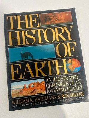 Book The History of Earth used, English