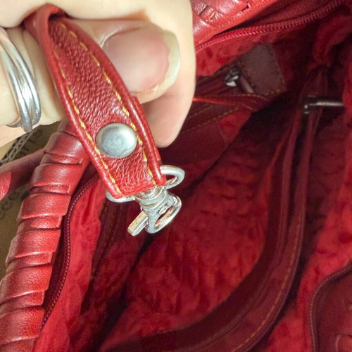 Gucci red shoulder bag, vintage soft leather