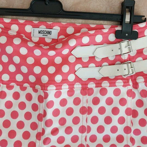 Vintage Moschino skirt like new, white and pink