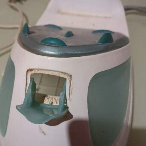 Tefal boiler steam iron used, needs maintenance