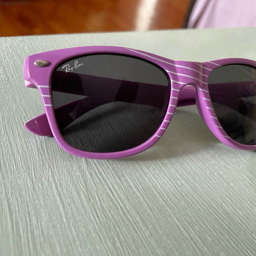 Ray Ban kids sunglasses used, purple