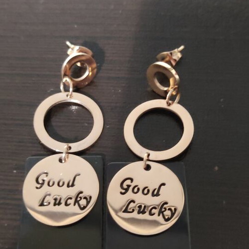 Set of 3 pairs of earrings like new, gold tone