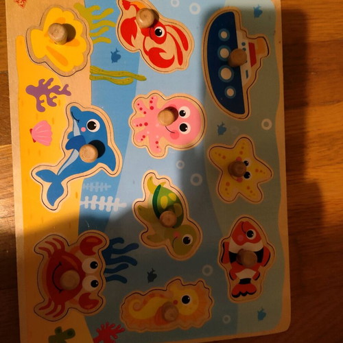 Puzzles game like new, 3 boards with sea and dinosaur themes