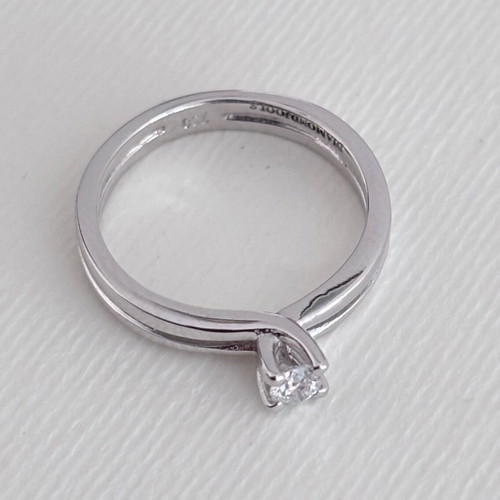 Diamond Jools solitaire ring 0.15ct brilliant cut, 18k white gold, new