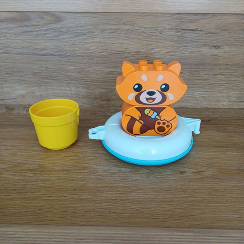 Lego Duplo Red Panda like new, 5 pieces bath toy