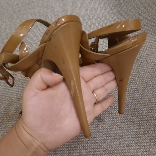 YSL Saint Laurent Tribute patent leather sandals used, size 41
