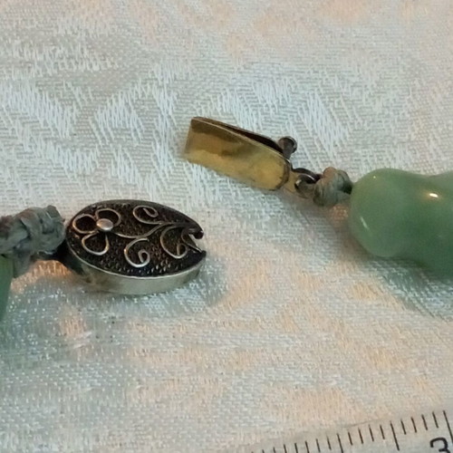 Silver necklace with green nephrite, vintage 1950, 42cm