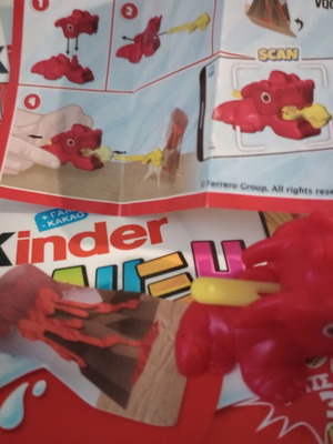 Kinder Surprise figure like new