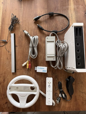 Nintendo Wii console bundle with 2 games
