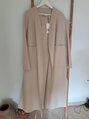 Zara γυναικείο παλτό καινούργιο, μέγεθος Large, μπεζ