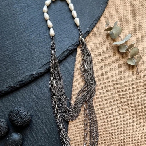 Vintage Statement Necklace with Tear-Drop Pearls and Layered Chains like new