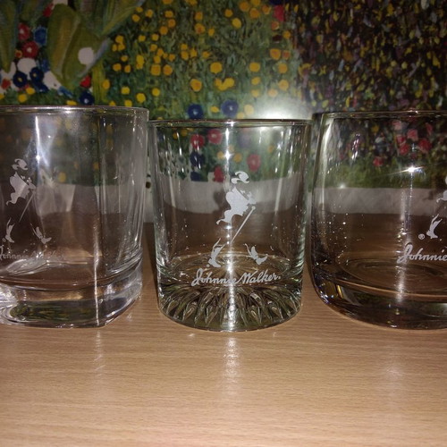 Johnnie Walker collectible set new with chess, whiskey glasses, and metal box