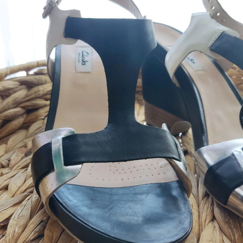 Clarks Rosalie Petal women's leather sandals like new, size 41