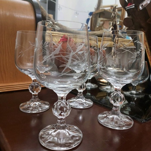 Crystal glasses carved handmade like new, set of 4 pieces