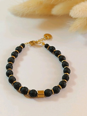 Handmade bracelet with lava and hematite stones new, steel clasp