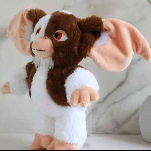 Gizmo plush toy from Gremlins movie