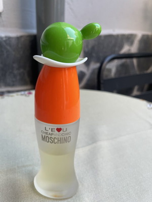 Moschino L'Eau Cheap and Chic Eau de Parfum 15 ml μεταχειρισμένο
