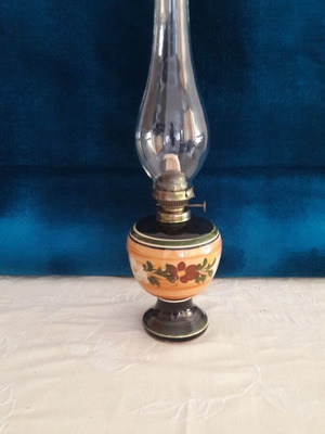 Vintage ceramic oil lamp like new