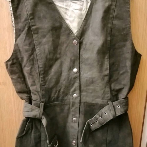 Indian genuine leather vest like new, size M/L, olive-brown