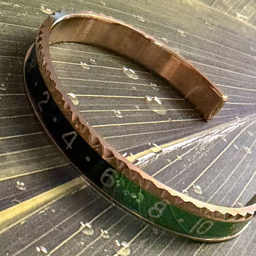 Oyster Spedometer Unisex bracelet new, black and green stainless steel