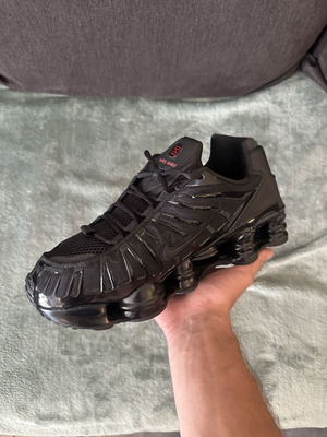 Nike Shox TL sneakers like new, all black, size 43