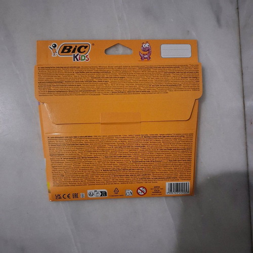 Bic Kids school set new with 12 markers, 12 colored pencils and 3 Matic Fun mechanical pencils