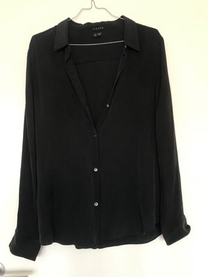 Theory silk shirt size L, like new, black