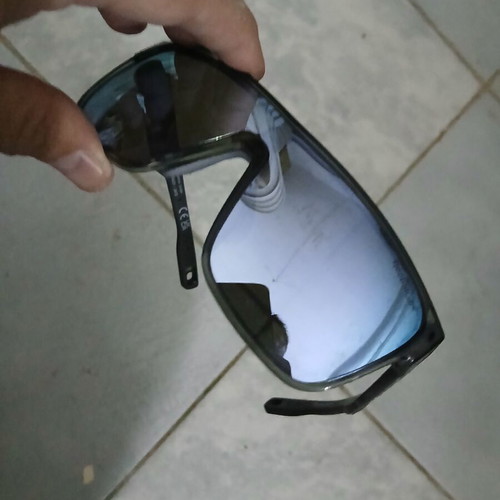 Sunglasses Reebok and Hawkers used, one sports mask with scratches