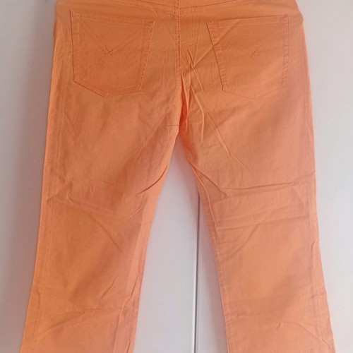 ESTI women's capri used, slim denim