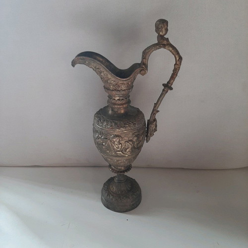 Bronze Victorian style ashtrays used, pack of 2, 1950