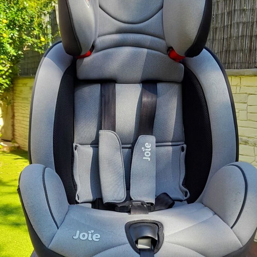 Joie Stages car seat 0-25kg, coal grey