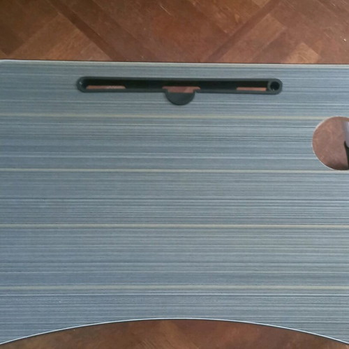 Folding table like new for work and dining