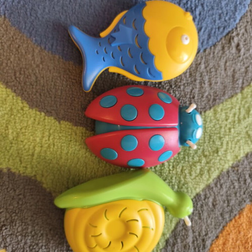 Halilit animal-shaped shaker rattles
