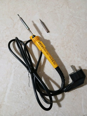 Antex CS18 230V 18W soldering iron like new with extra tip for fine soldering