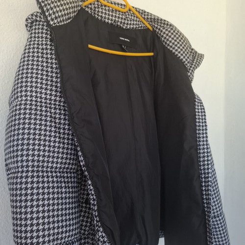 Black and white jacket like new, size S