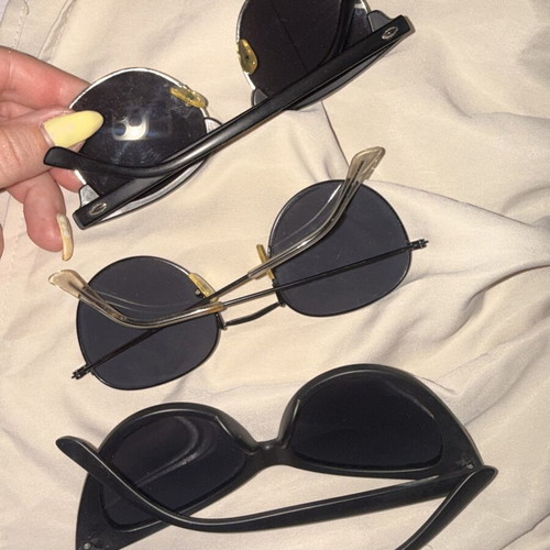 Sunglasses like new, black, pack all together