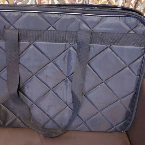 A2 art portfolio case like new