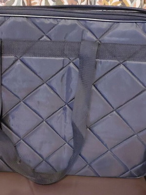 A2 art portfolio case like new
