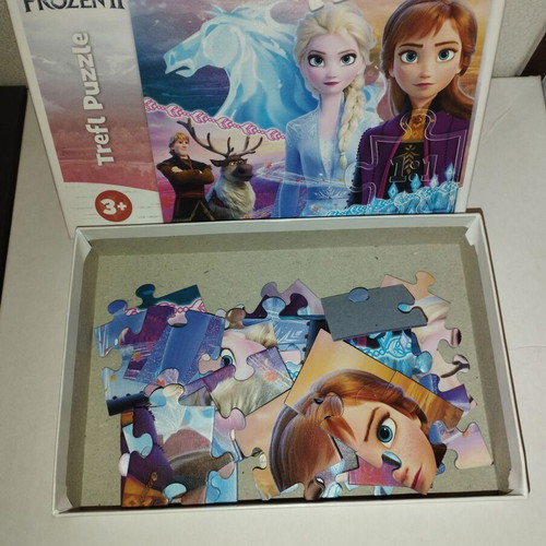 Frozen puzzle 30 pieces like new, age 3+