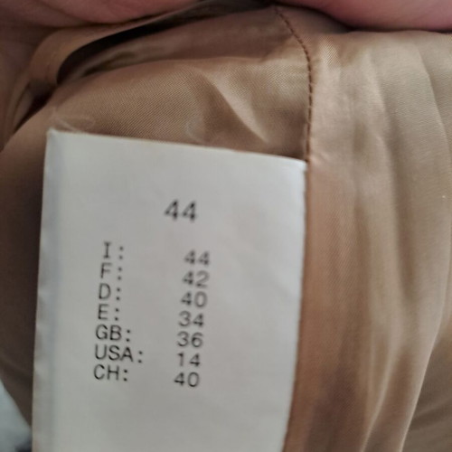 Trussardi leather skirt like new, very soft beige leather