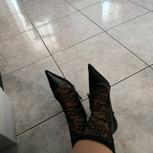 Leather pumps used, size 37, black and beige