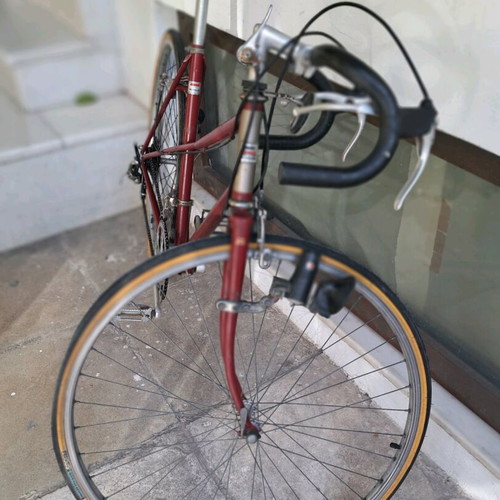 Ποδήλατο γυναικείο Motobecane Vintage μεταχειρισμένο, 27 ιντσών, κόκκινο, με ταχύτητες Suntour