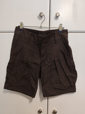 Badila bermuda size S like new