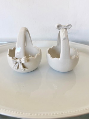Decorative egg-shaped bowls set new, ceramic with bows