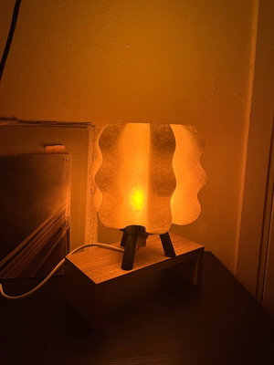 Wavy desk lamp new, modern design, 3D printed