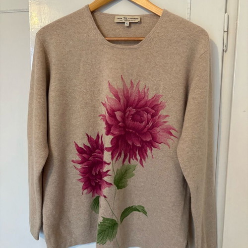 Casa Cashmere sweater size XL like new, beige