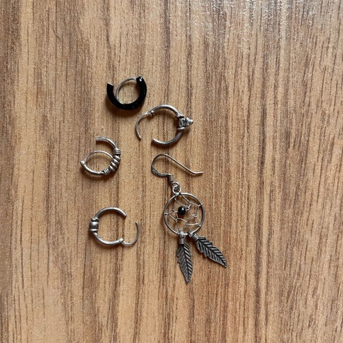 Silver earrings like new, set of 5 pieces