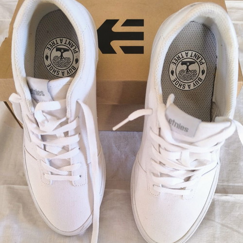 Etnies Calli Vulc white sneakers size 41