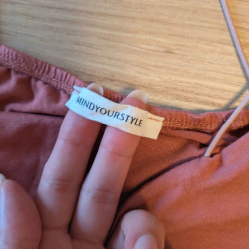 Crop top ροδακινί σαν καινούργιο