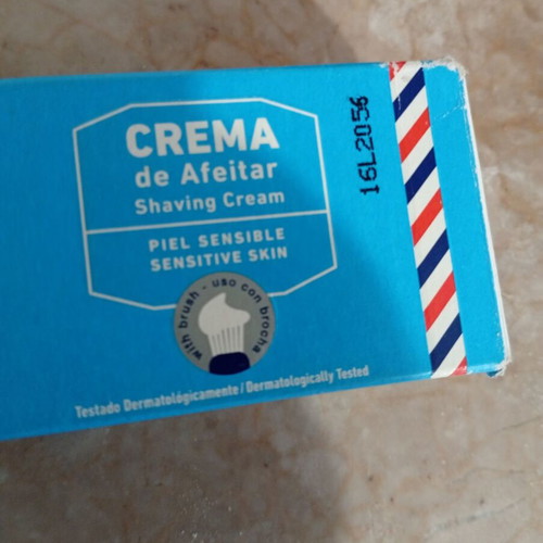 Lea Shaving Cream 40g like new